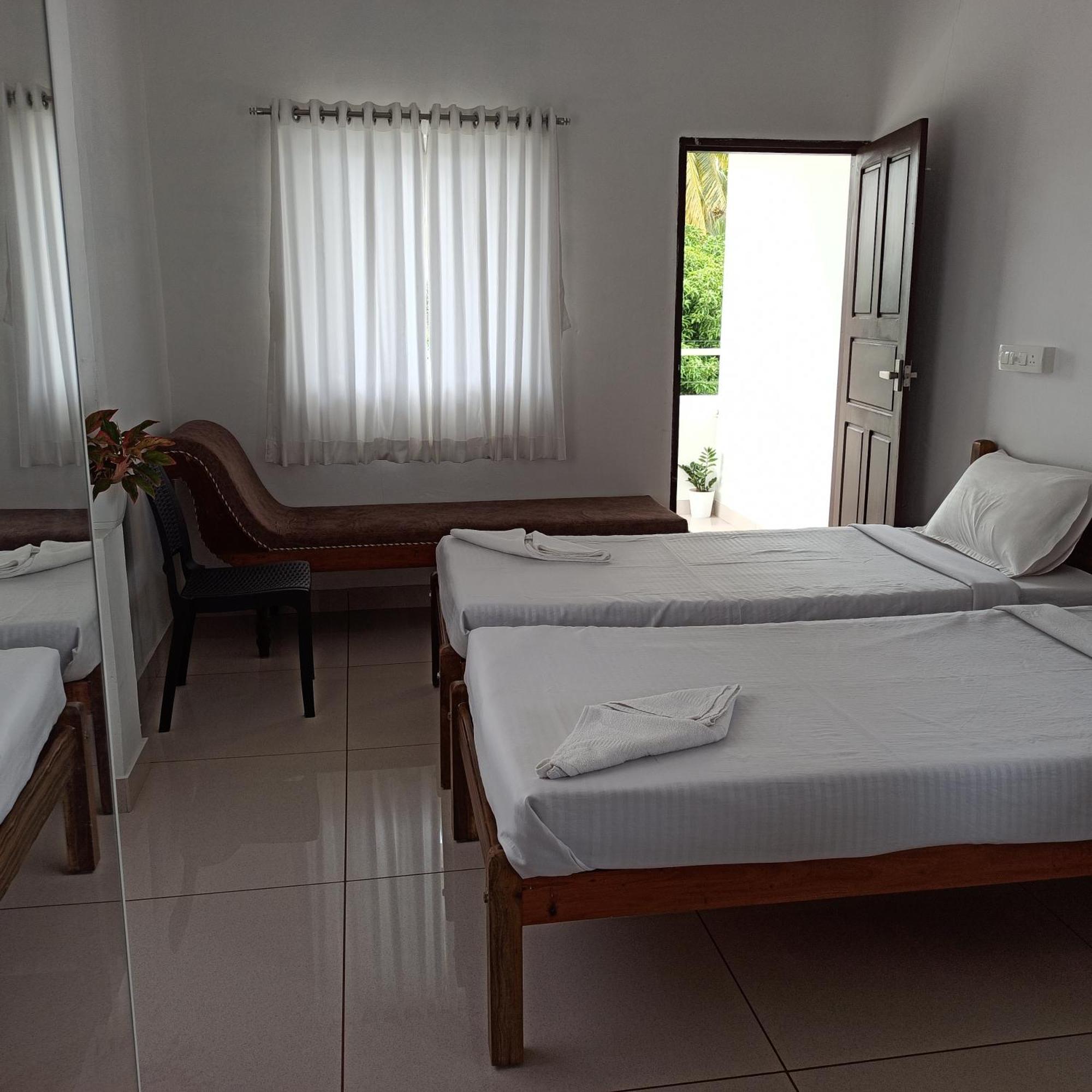 Bethesda Inn Kochi Exteriér fotografie