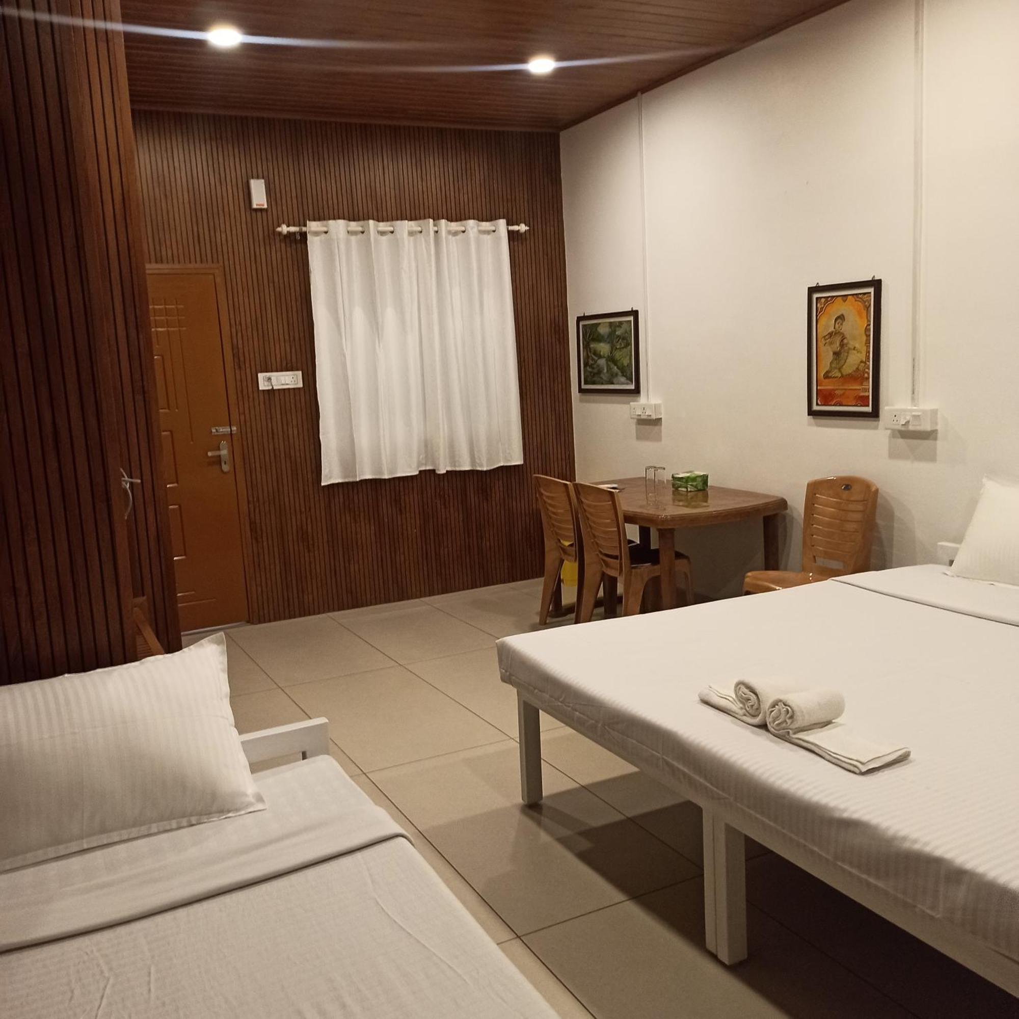 Bethesda Inn Kochi Exteriér fotografie