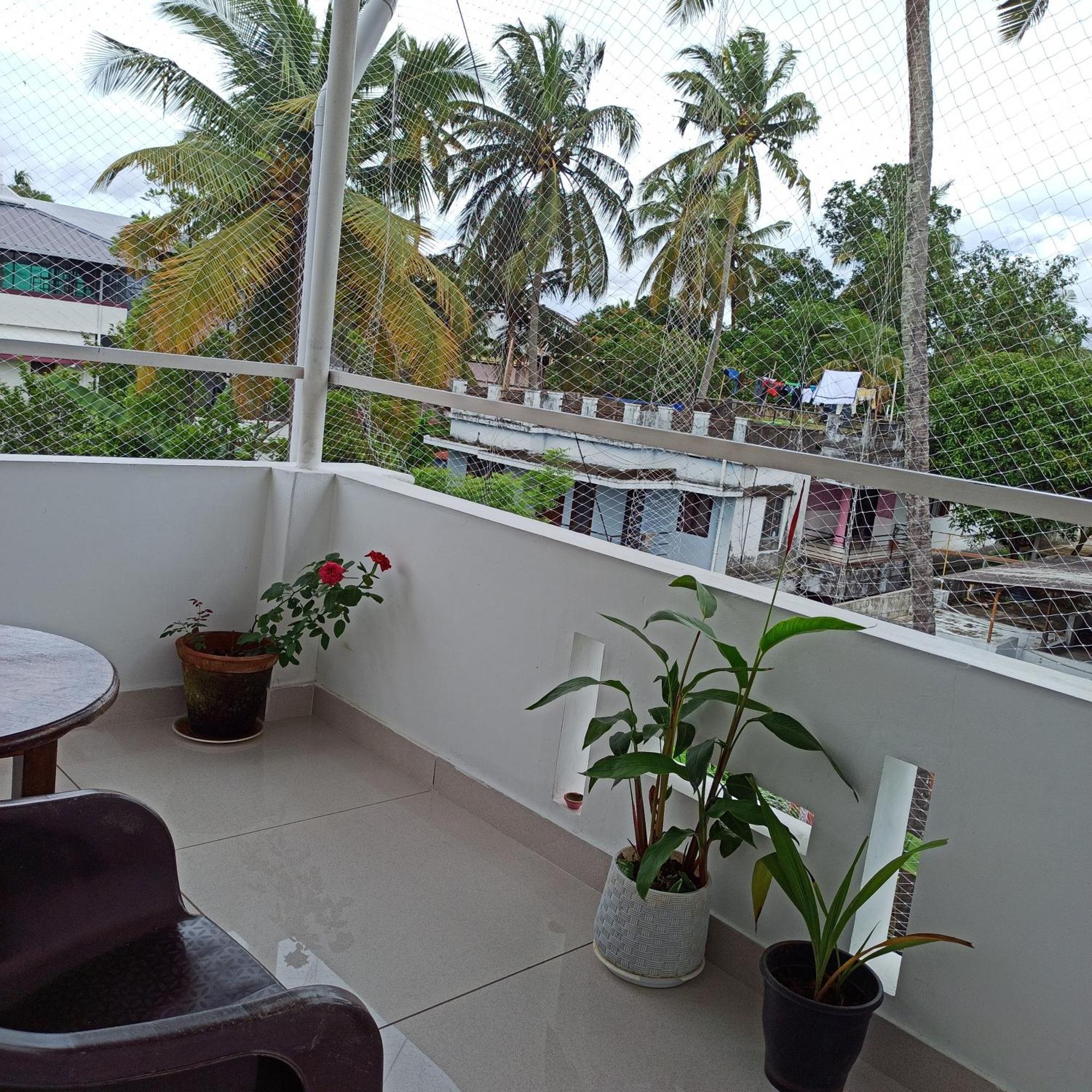 Bethesda Inn Kochi Exteriér fotografie